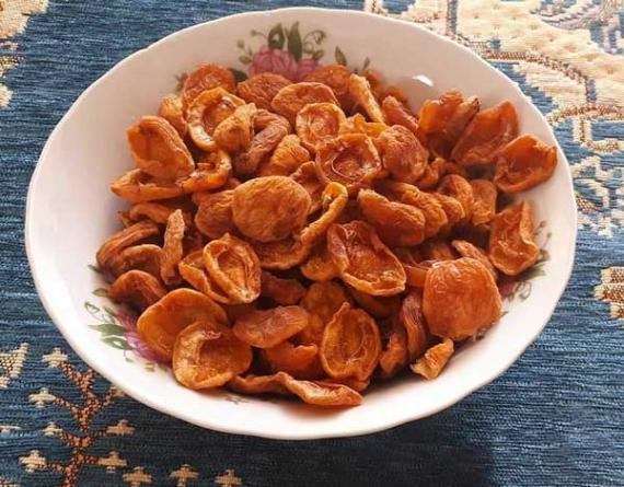 طرز تهیه چیپس زردآلو